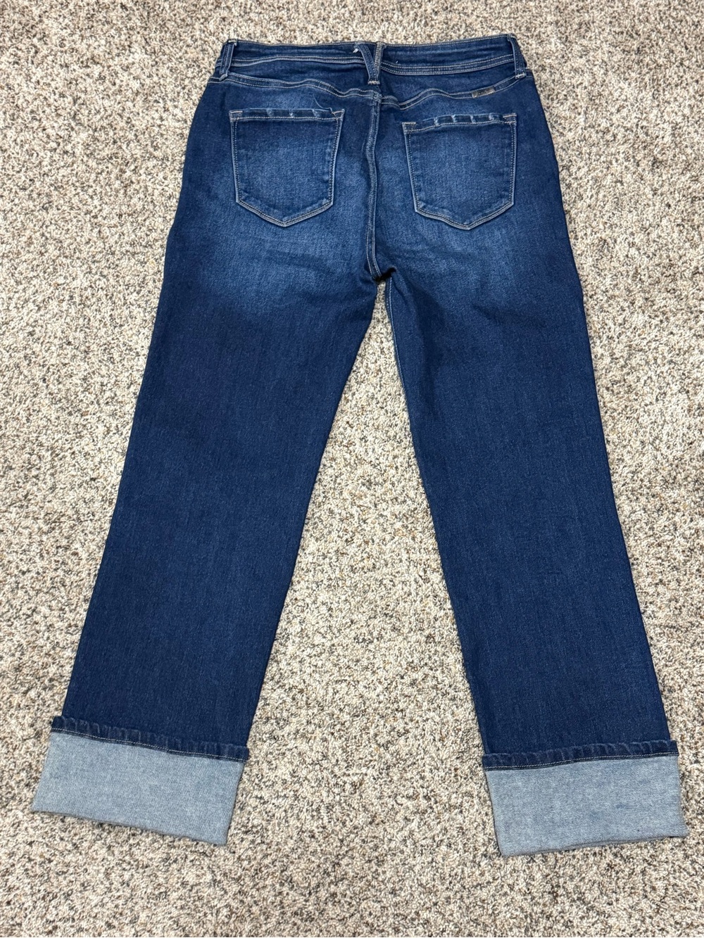 Kancan Women’s NWOT Dark Blue Straight-Leg Cuffed Jeans